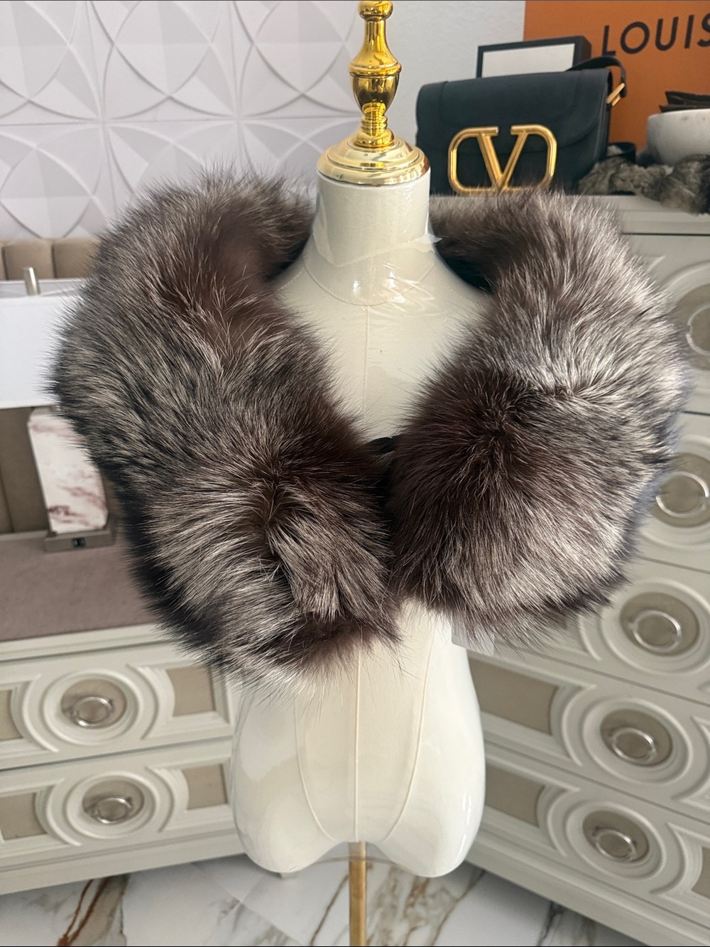 Saga furs silver Fox new